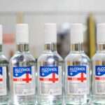 Alcohol de la ELC para campesinos de Cundinamarca