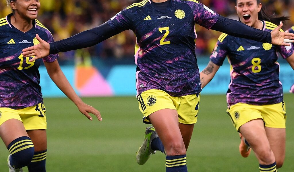 Selección Colombia Femenino sigue con paso firme hacia las finales del mundial