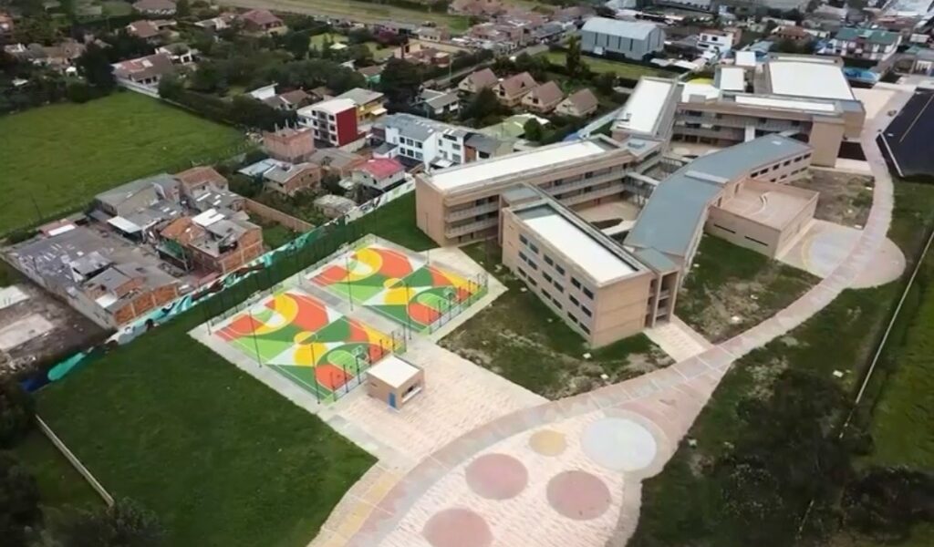 Ya funciona la nueva sede del colegio San Josemaría Escrivá de Balaguer en Chía