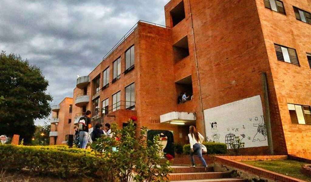 Universidad de Cundinamarca pide al MEN acreditación de calidad