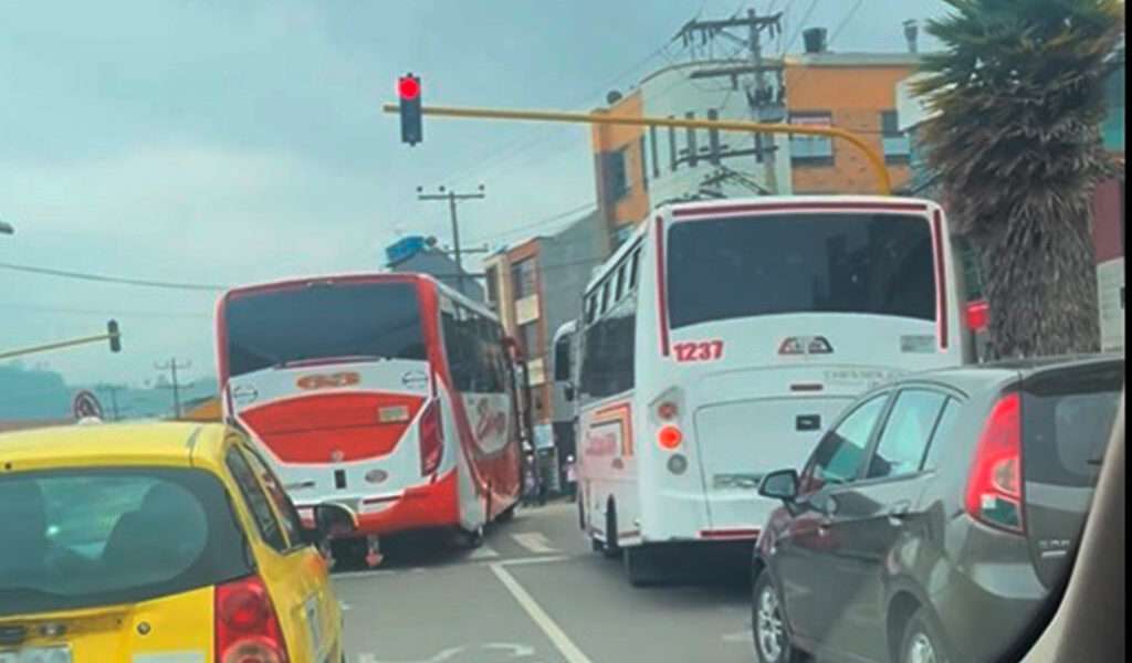 Pese a reunión de transportadores con alcalde de Zipaquirá los acuerdos no se cumplen