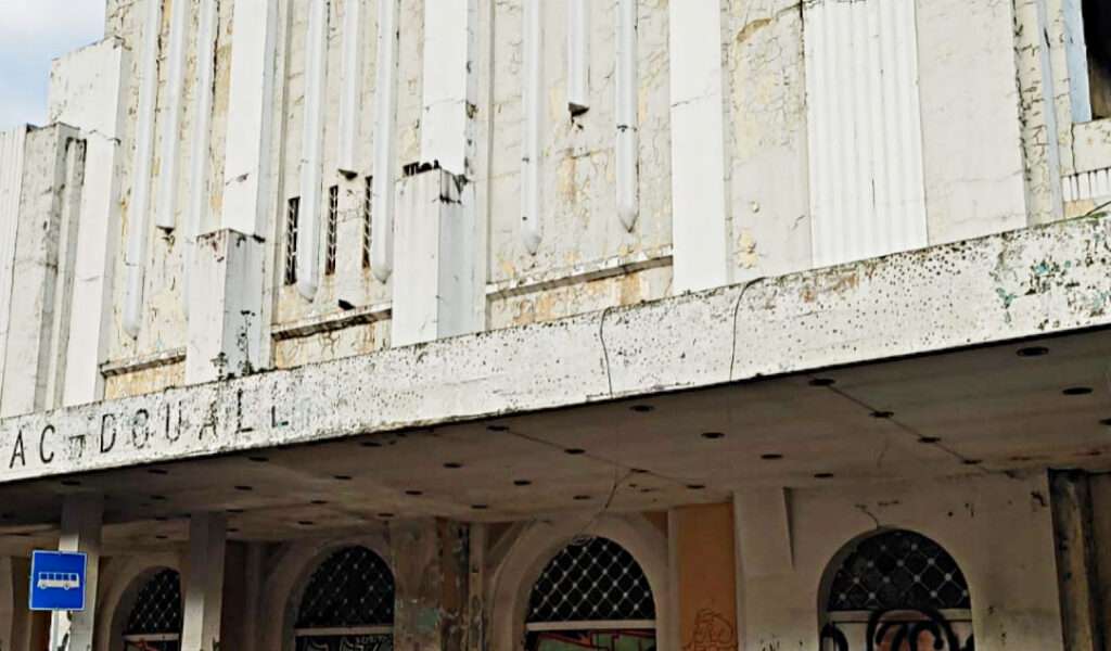 Se cae el teatro en Zipaquirá y se cae el proyecto para restaurarlo?